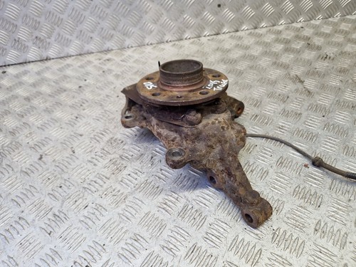 Renault trafic wheel hub - renault,