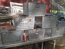 ONE VINTAGE WIRE GYM LOCKER