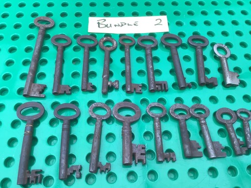 Vintage keys job lot 18 - vintage,