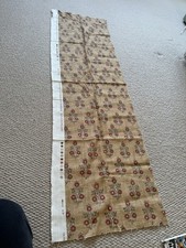 GP & J Baker Linen poppy sprig