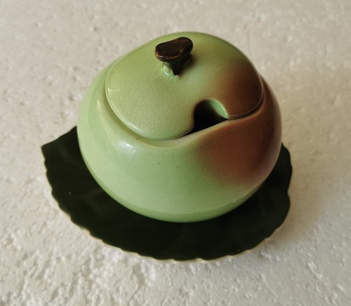 Vintage carlton ware apple - vintage,