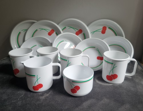 Vintage picnic set melamine - vintage, set,
