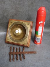 A GOOD VINTAGE BRASS BODIED