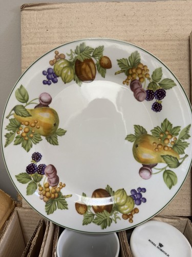 Royal norfolk piece - norfolk, fruit