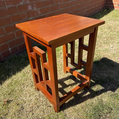 Solid wood indonesian - wood, min