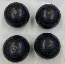Henselite Lawn Bowls Set Of 4