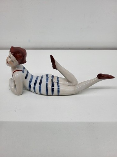 Figurine bathing beauty - figurine, sexy