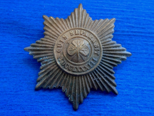 Irish guards brass - guards, valise
