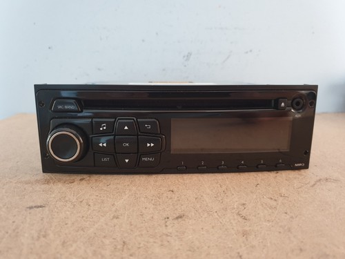 Peugeot 208 pioneer - car, radio