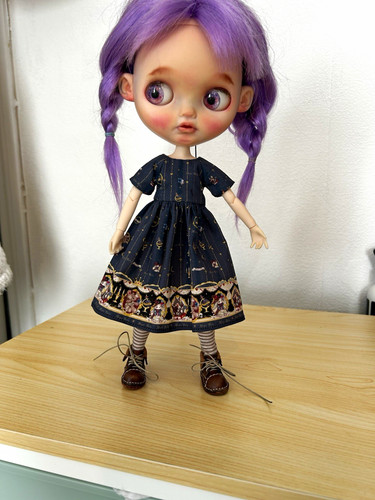 Blythe doll clothes - ,