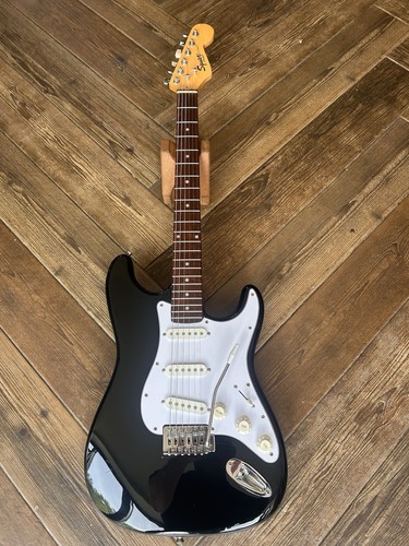 Fender squier stratocaster - stratocaster, in