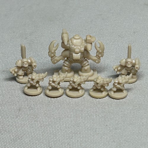 Warhammer epic 40k miniatures - warhammer,