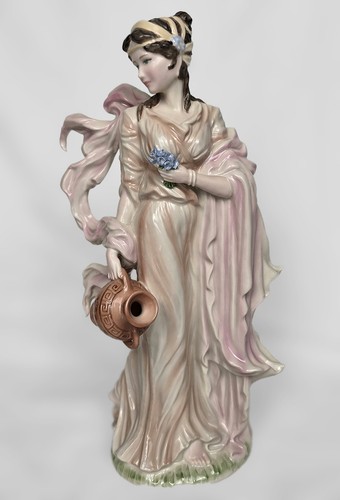 Vintage wedgewood winsome - 12",