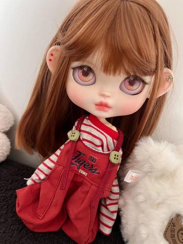 Custom blythe doll with - custom,