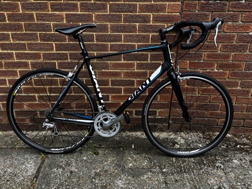 Giant defy road bike fully - giant,
