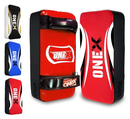 Kids kick pad punching - kick,