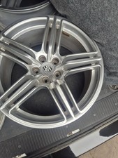 Porsche Macan S Wheels 19s