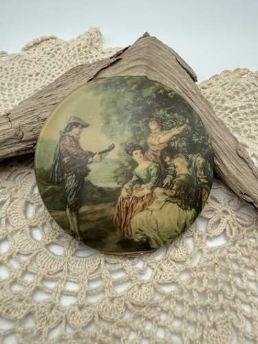 Wonderful antique powder
