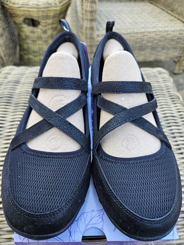 Skechers breathe easy cross - easy,