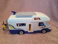 PLAYMOBIL 4859 Family Camper Van Motorhome & Figures