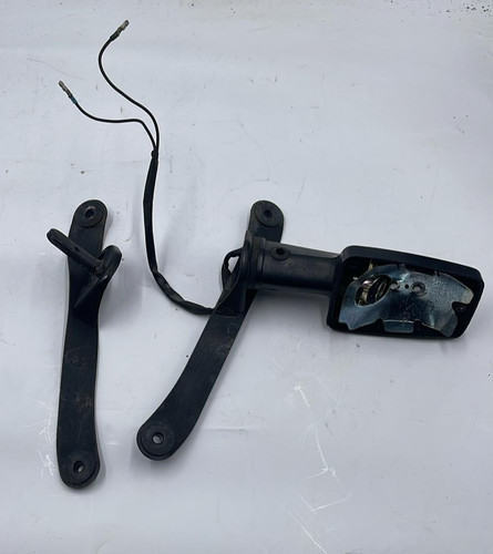 Pair front bracket - arrows,