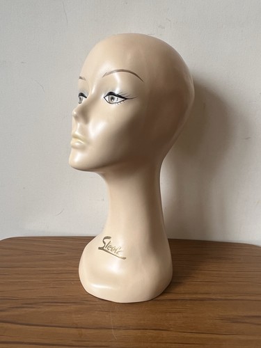 Vintage 1960 sleek swan - vintage, 1960’s
