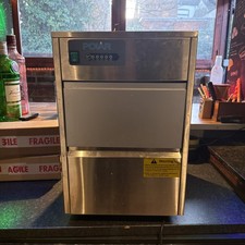 POLAR T-316 ICE MAKER -