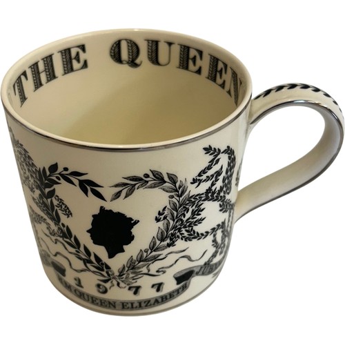 Wedgwood queen elizabeth - queen, ii