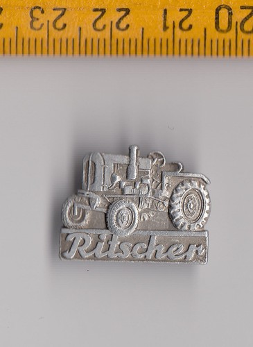 Vintage ritscher badge pin - badge,