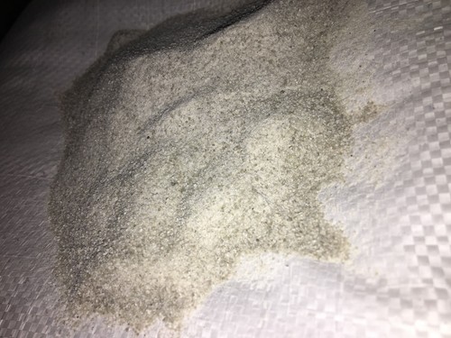 Calcium silicate sand - ,