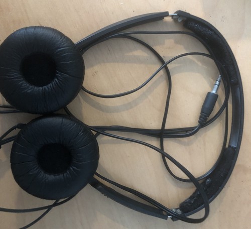 Senheiser 100 headphones - -,