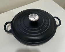 Le Creuset Cast Black 22cm