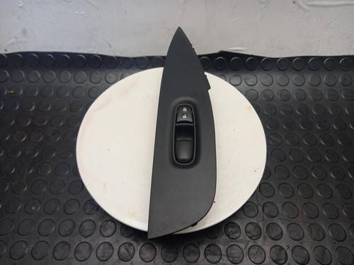 Nissan qashqai electric window - nissan,