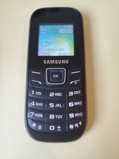 Samsung E GT-E1200i - (Unlocked) Smartphone