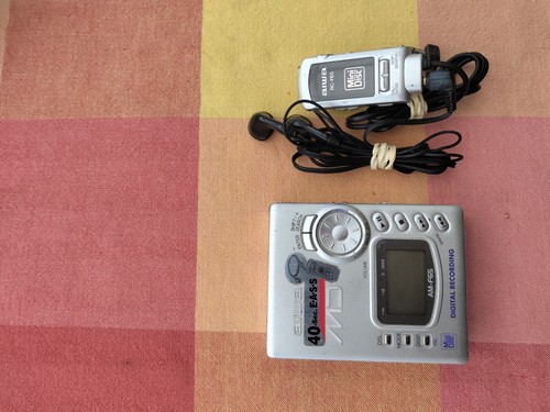 Aiwa mini disc player - aiwa, am-f65