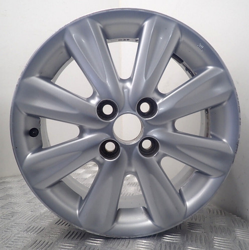 Toyota genuine yaris - toyota, 15''