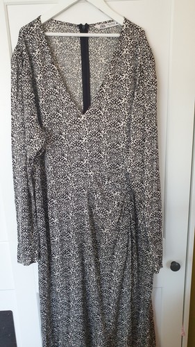 Zara long sleeve dress - , size