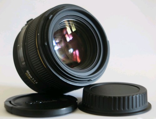 Sigma 30mm ex dc hsm - dc,