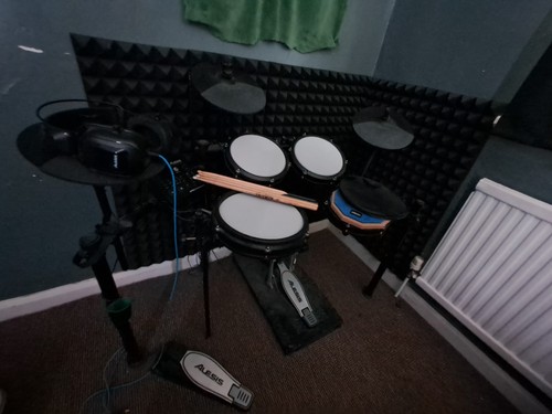 Electronic drum kit alesis - kit,