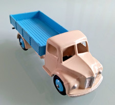 DINKY 414 DODGE WAGON TRUCK