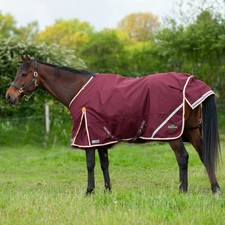 Gallop Trojan Xtra Duraproof 100G Lightweight 1200 Denier Horse Turnout Rug