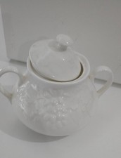 Wedgwood Strawberry & Vine