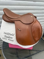 Wintec Jump Saddle Tan