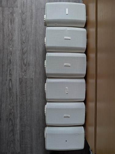 Qsc s32t passive speakers - ,