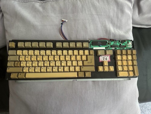 Amiga 500 plus mitsumi - 500/plus,