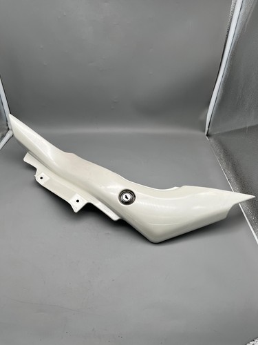 Suzuki vzr1800 side - vzr1800, fairing