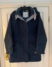 Quba Sails Women's Outdoor