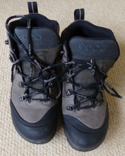 ECCO YAK  LEATHER-WALKING BOOTS WITH GORTEX-SIZE 7- IMMACULATE CONDITION-BARGAIN