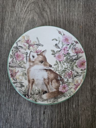 Vintage collectors plate royal - vintage,