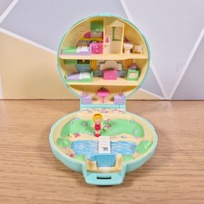 Vintage Polly Pocket Beach